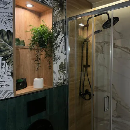 Romero Velvet Nights Appartement