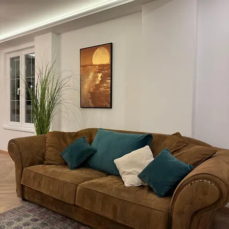 Romero Velvet Nights