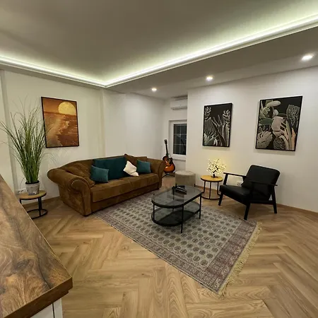 Romero Velvet Nights